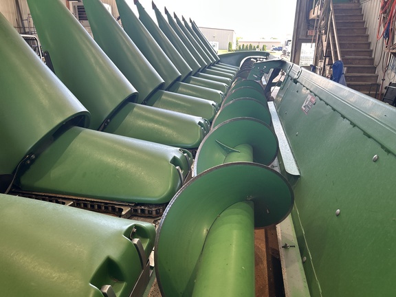 2013 John Deere 612C Header Corn Head