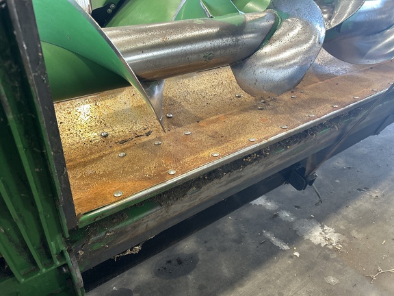 2013 John Deere 612C Header Corn Head