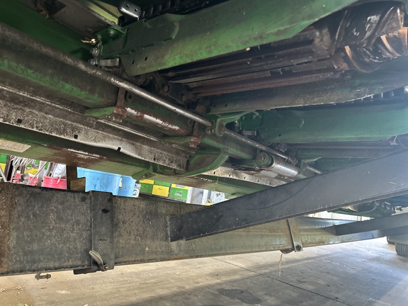 2013 John Deere 612C Header Corn Head