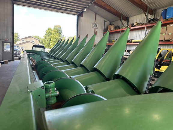 2013 John Deere 612C Header Corn Head