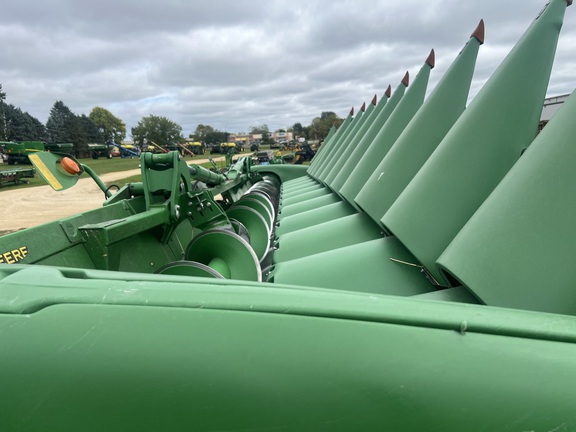 2020 John Deere 712FC Header Corn Head