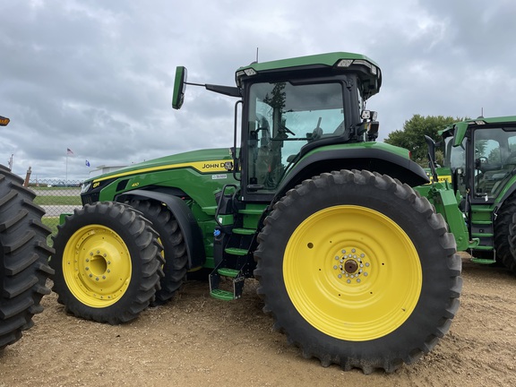 2022 John Deere 8R 410 Tractor