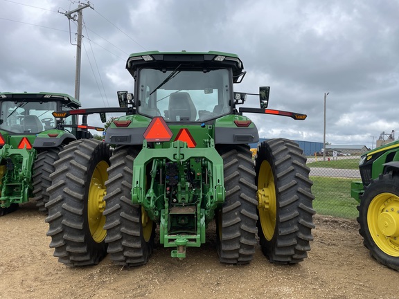 2022 John Deere 8R 410 Tractor