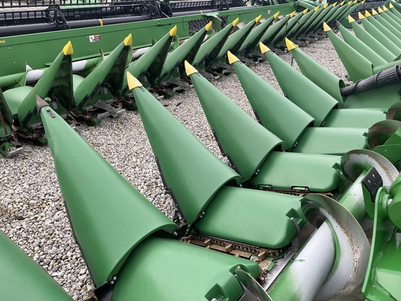 2022 John Deere C12F Header Corn Head