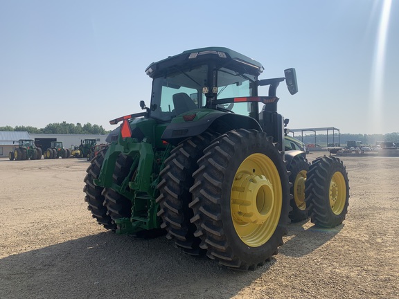 2022 John Deere 8R 370 Tractor