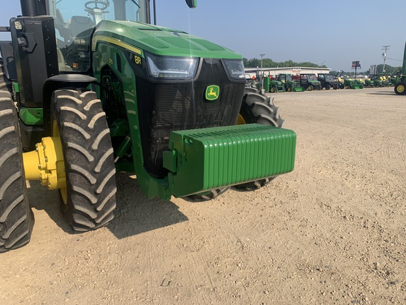 2022 John Deere 8R 370 Tractor