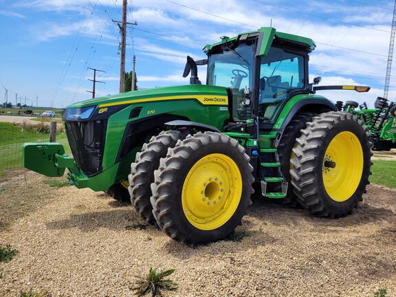 2021 John Deere 8R 370 Tractor