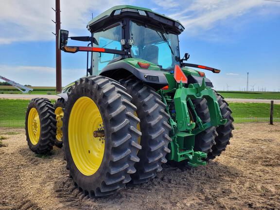 2021 John Deere 8R 370 Tractor