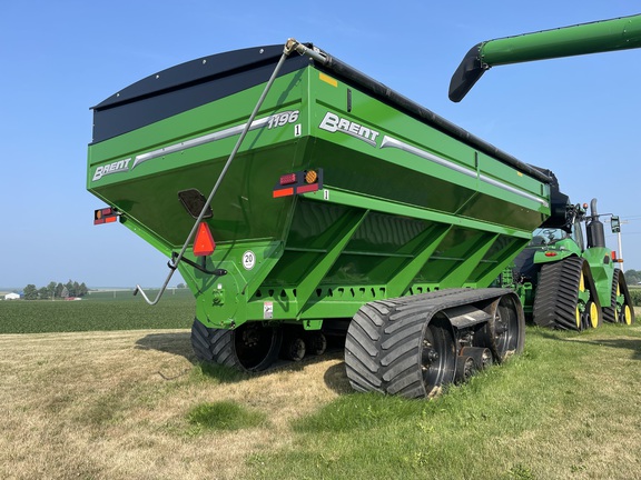 2020 Brent 1196T Grain Cart