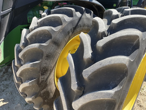 2022 John Deere 8R 410 Tractor