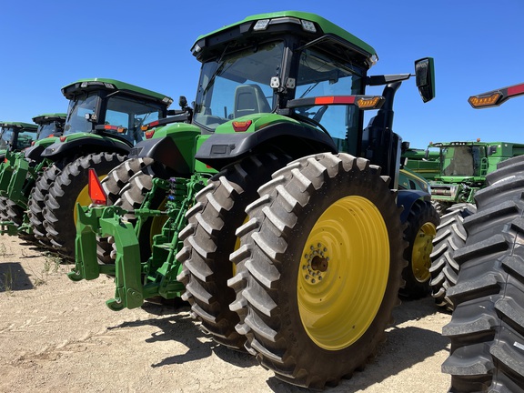 2022 John Deere 8R 410 Tractor