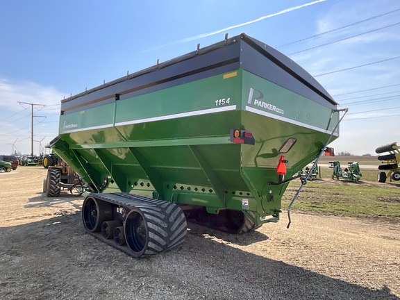 2021 Parker 1154 Grain Cart