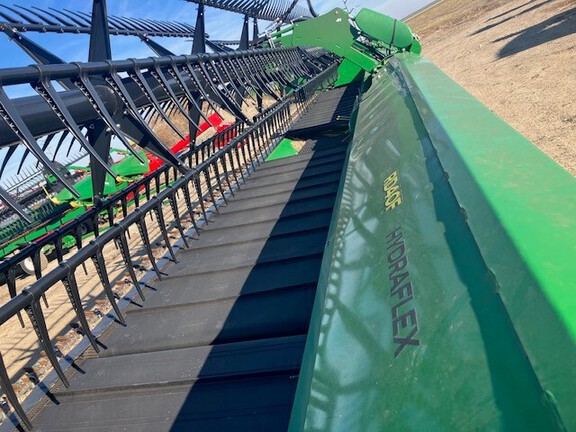 2022 John Deere RD40F Header Combine