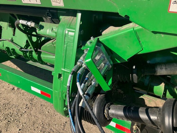 2022 John Deere RD40F Header Combine