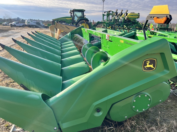 2021 John Deere C8R Header Corn Head