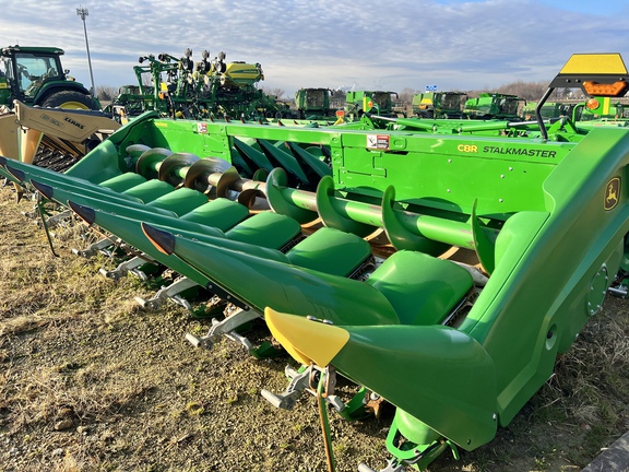 2021 John Deere C8R Header Corn Head