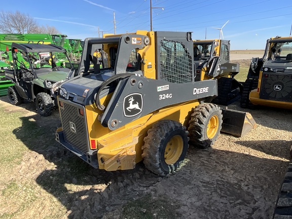 2022 John Deere 324G Skid Steer Loader