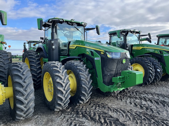 2023 John Deere 8R 370 Tractor
