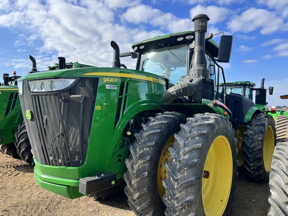 2017 John Deere 9420R Tractor 4WD