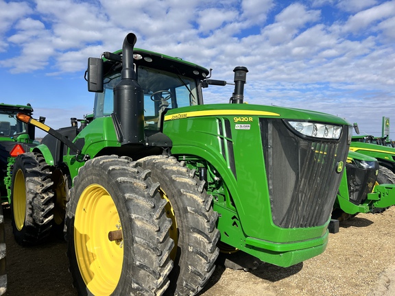 2017 John Deere 9420R Tractor 4WD