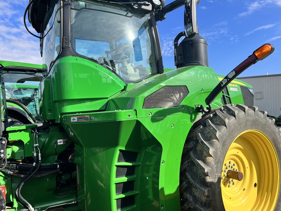 2017 John Deere 9420R Tractor 4WD