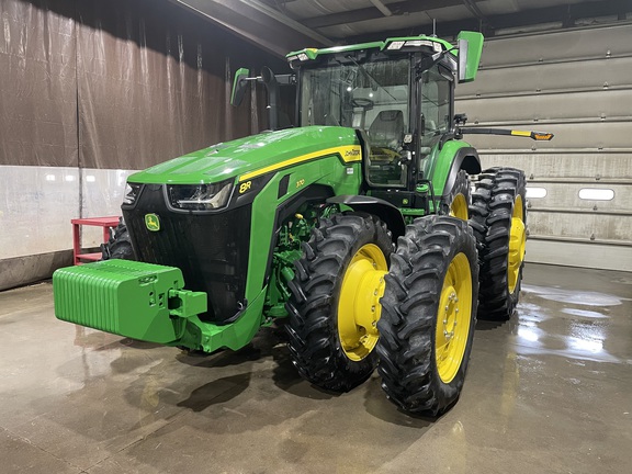 2022 John Deere 8R 370 Tractor