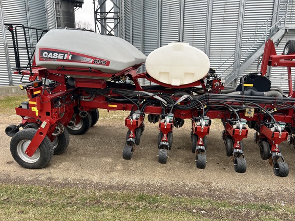 2015 Case IH 1255 Planter