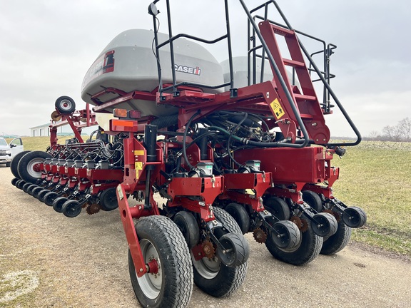 2015 Case IH 1255 Planter