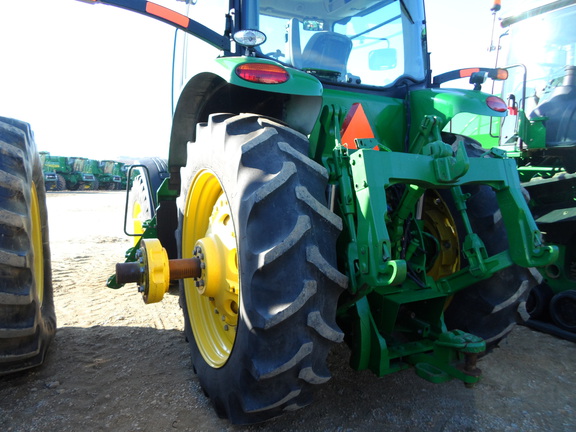 2011 John Deere 8285R Tractor