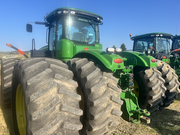 2012 John Deere 9560R Tractor 4WD