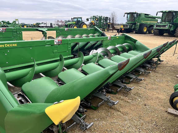 2021 John Deere C8R Header Corn Head