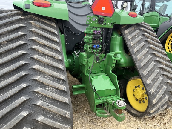 2022 John Deere 9RX 590 Tractor Rubber Track