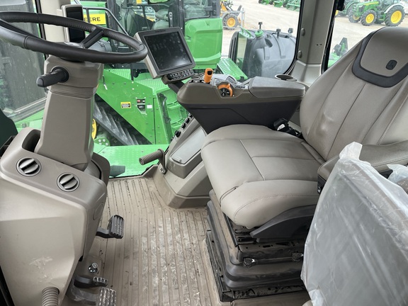 2022 John Deere 9RX 590 Tractor Rubber Track