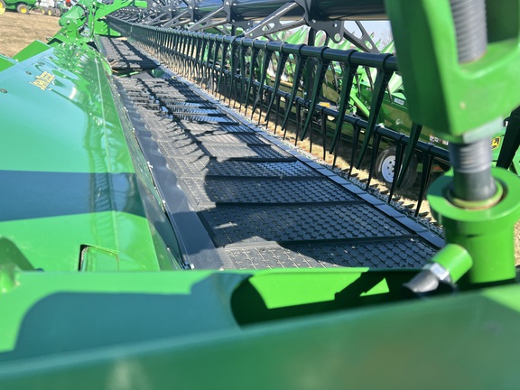 2023 John Deere HD50F Header Combine