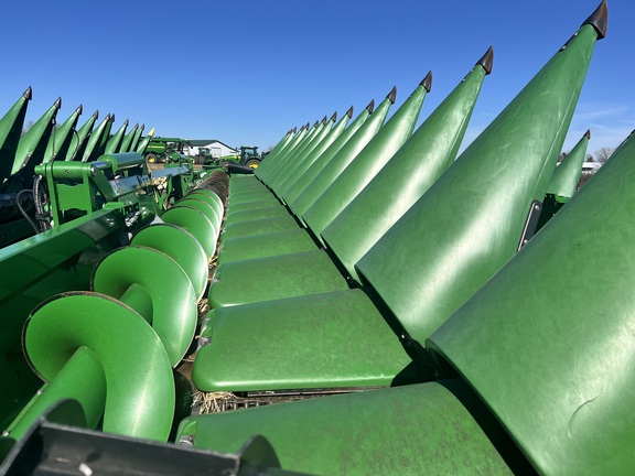 2023 John Deere C16F Header Corn Head