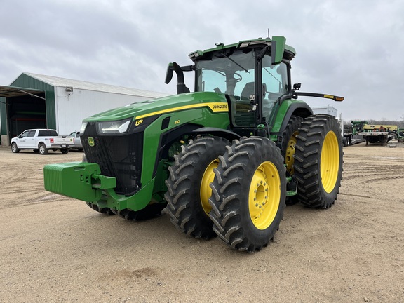 2023 John Deere 8R 410 Tractor