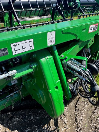 2023 John Deere RD45F Header Combine