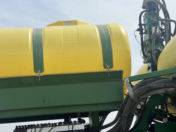 2012 John Deere 1770NT CCS Planter