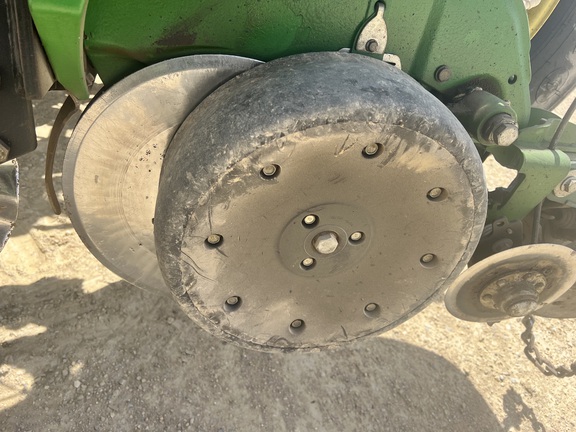 2012 John Deere 1770NT CCS Planter