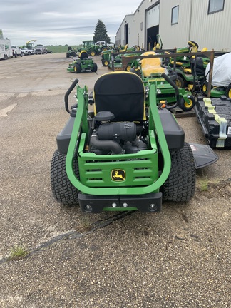 2018 John Deere Z930M Mower/Zero Turn