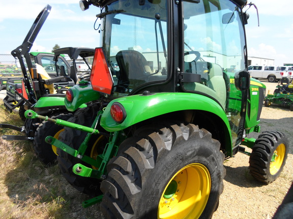 2021 John Deere 3039R Tractor Compact