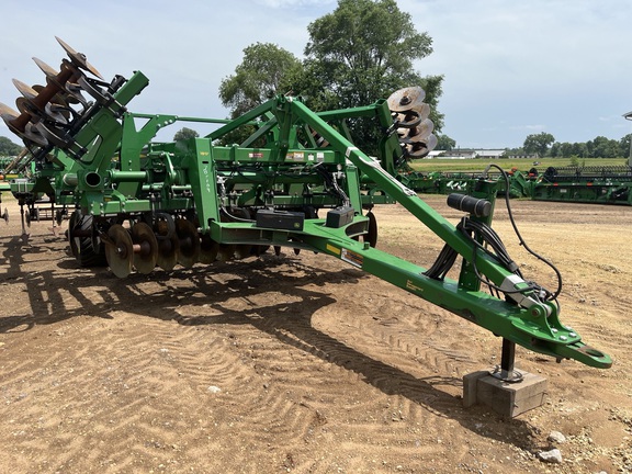 2020 John Deere 2730 Disk Ripper