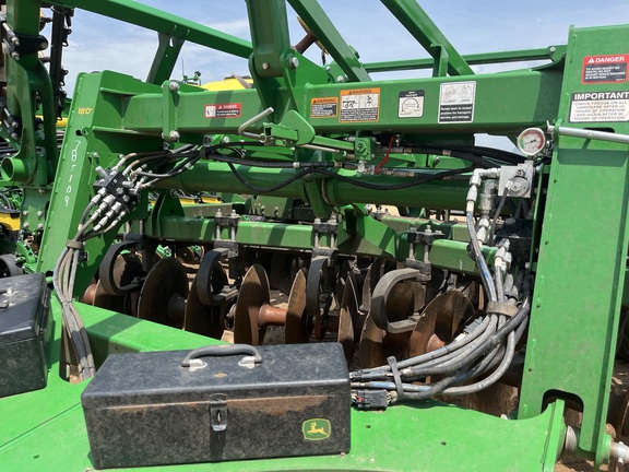 2020 John Deere 2730 Disk Ripper