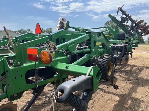 2020 John Deere 2730 Disk Ripper