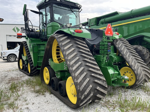 2023 John Deere 9RX 590 Tractor Rubber Track