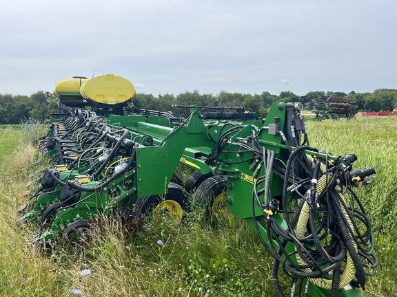 2020 John Deere DB90 Planter