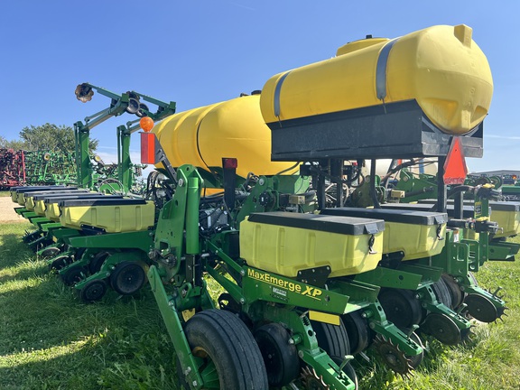 2014 John Deere 1770NT Planter