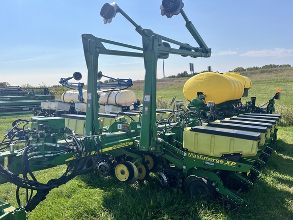 2014 John Deere 1770NT Planter