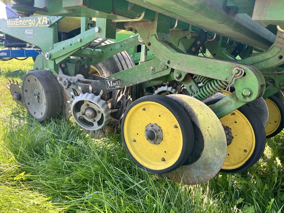 2014 John Deere 1770NT Planter