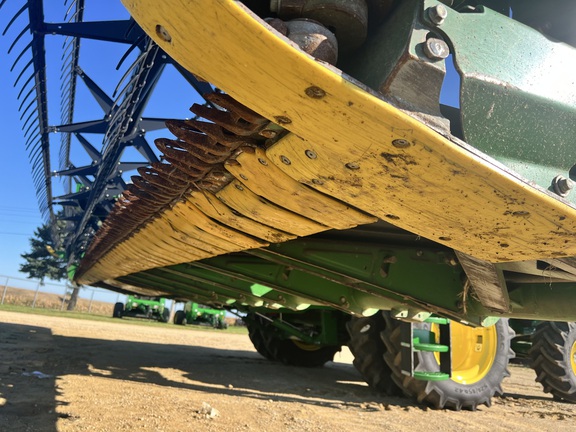 2013 John Deere 640FD Header Combine